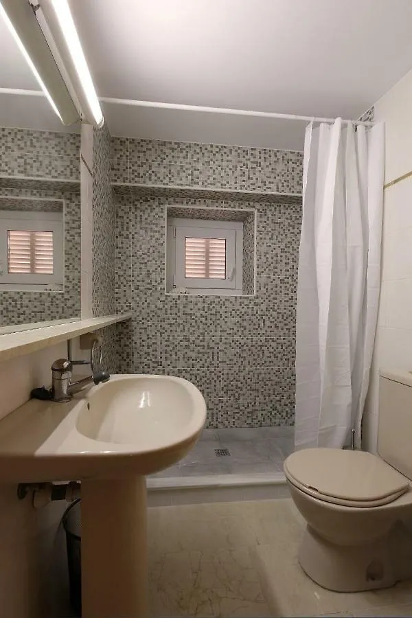 Apartament Magnifiques Vistes- Port De Rei L'Escala 0*,  Spain